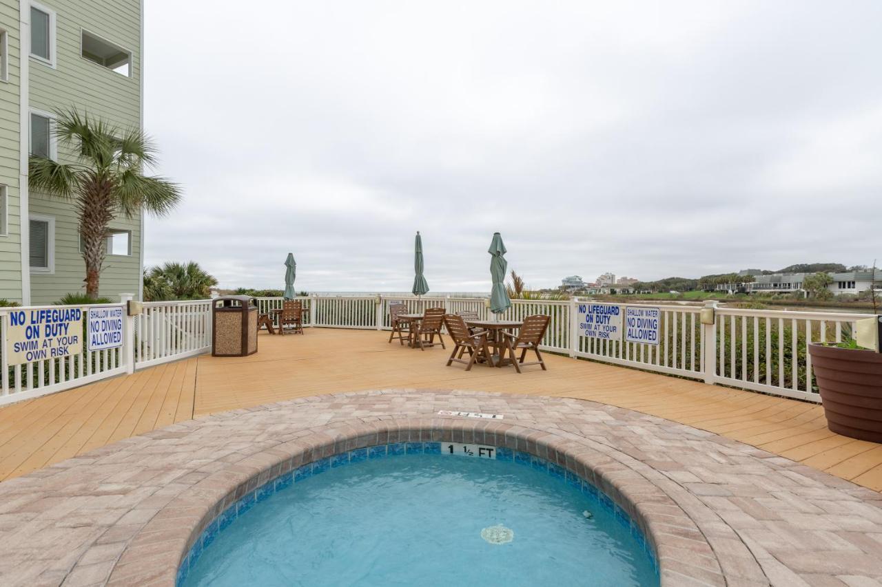 Sands Beach Club Briarcliffe Acres Exterior foto